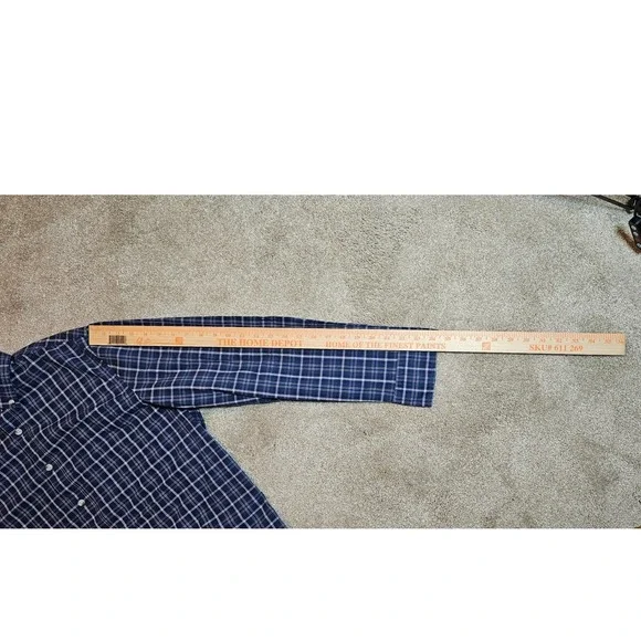 Banana Republic Mens Untucked Fit Navy Blue Plaid Button Down Shirt Large Casual - Picture 7 of 9